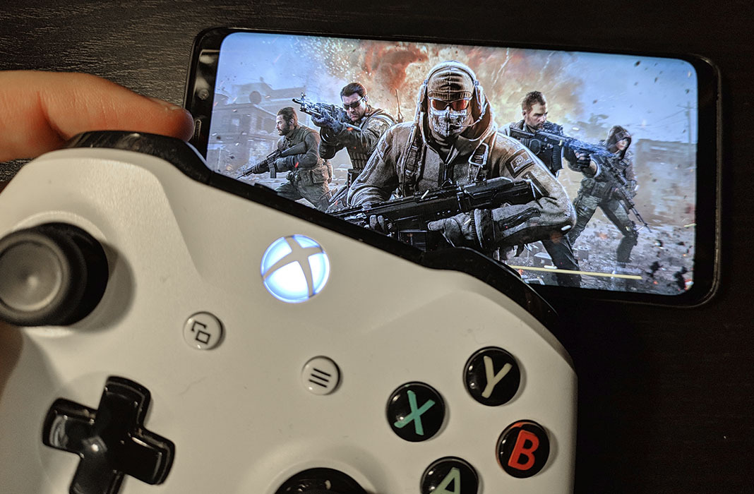 Forpustet Klimaanlæg kaptajn How to connect an Xbox or PS4 Bluetooth controller to an Android device